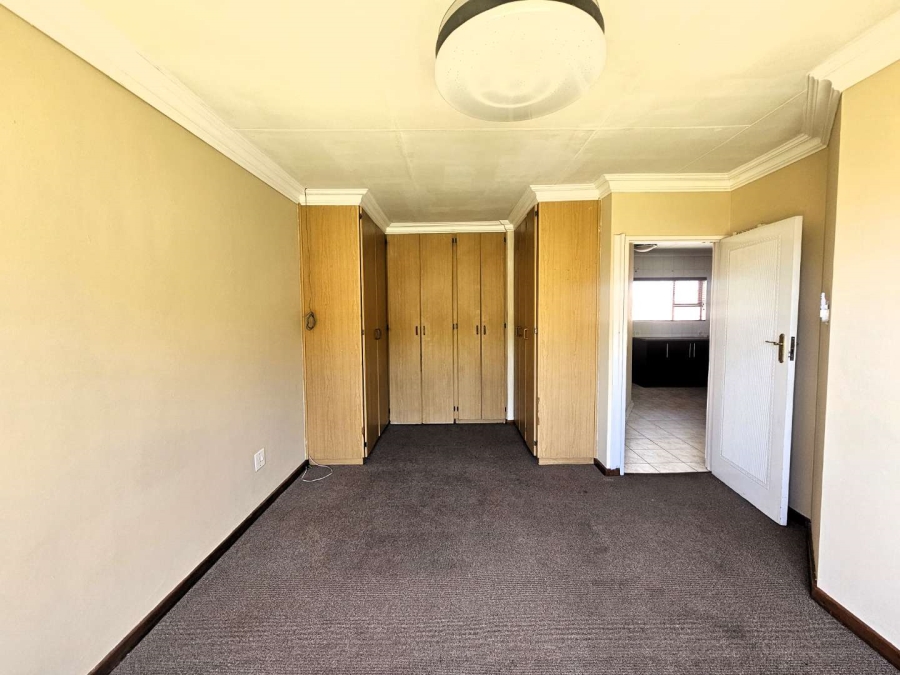 3 Bedroom Property for Sale in Pentagon Park Free State